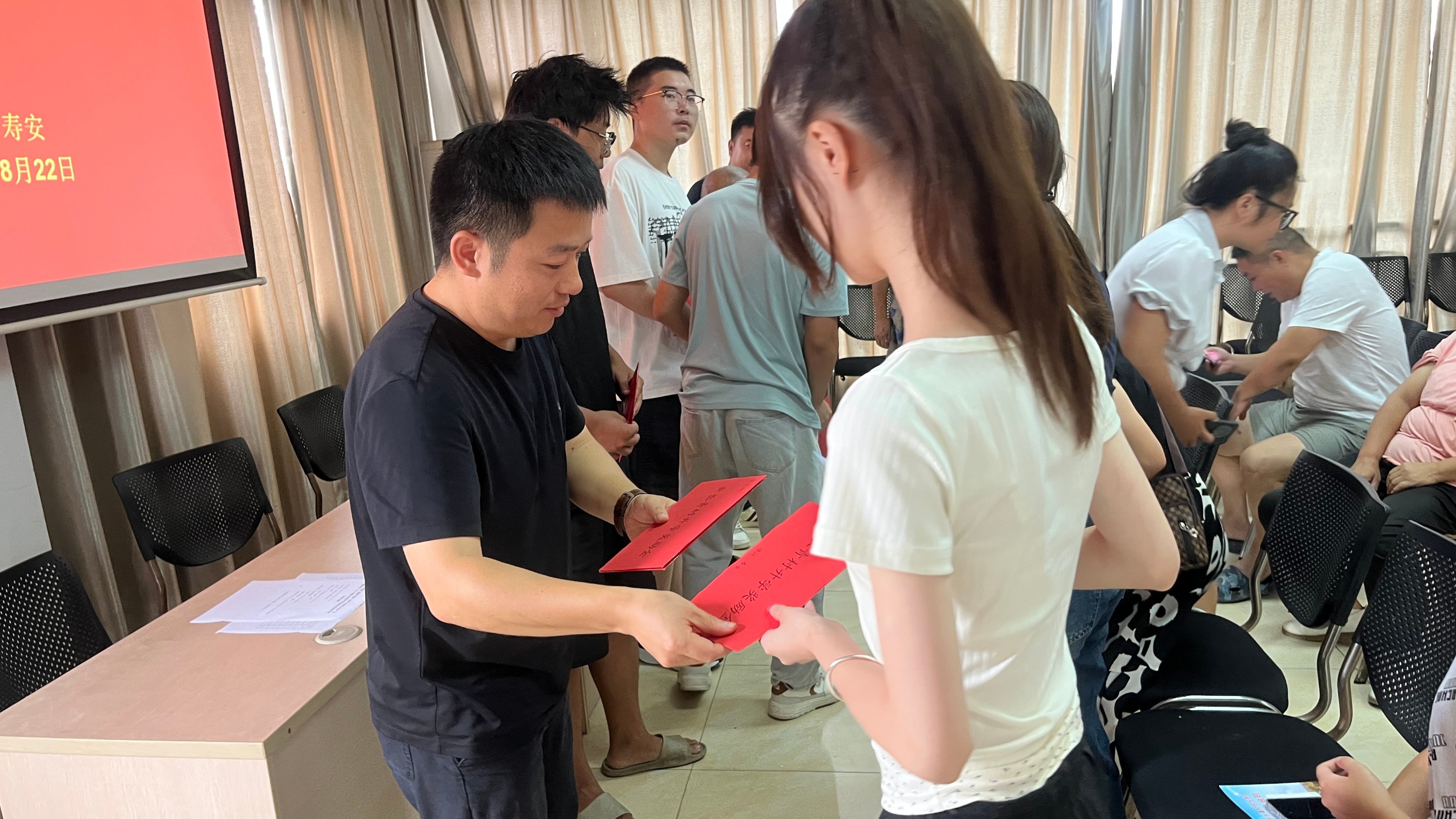 寿安镇新长青村用积分赋能激励学子筑梦远航