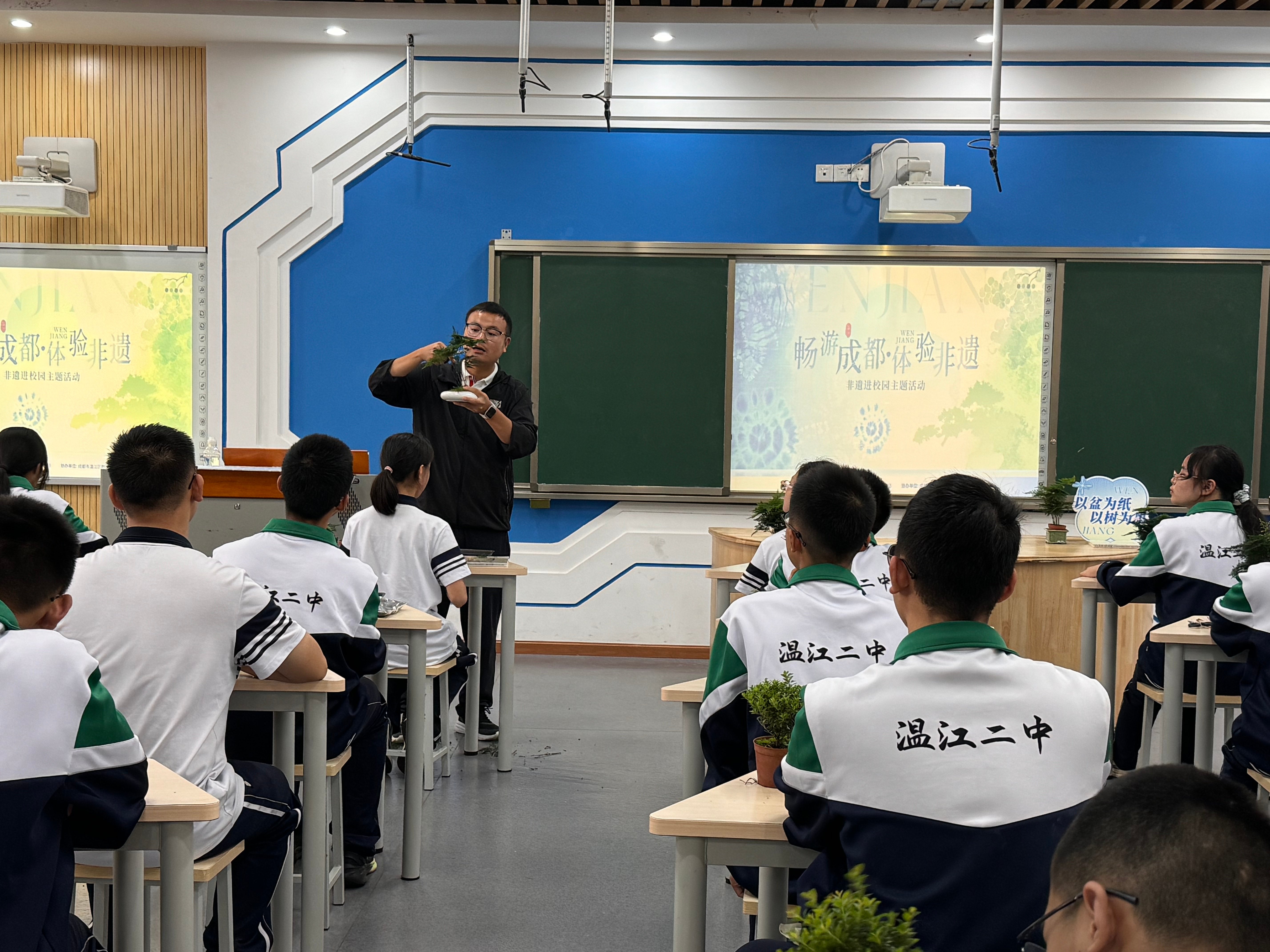 f2e265df0ba9465af9877aaa408ca02d.jpg f2e265df0ba9465af9877aaa408ca02d.jpg