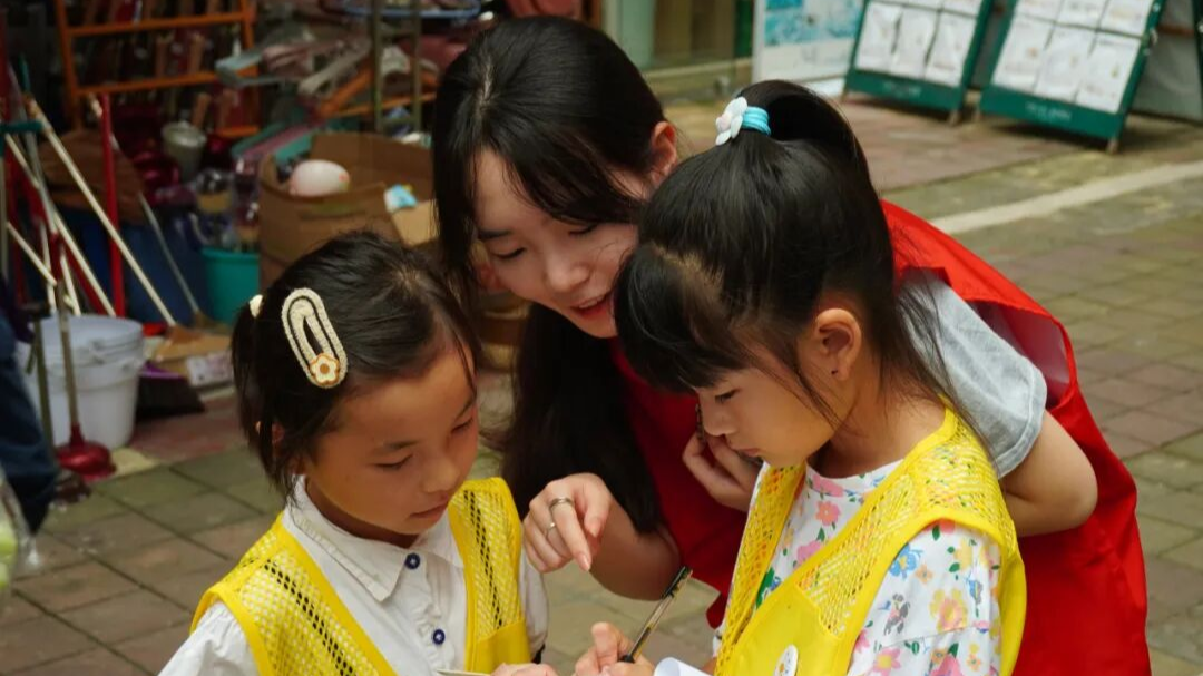 一金一银！温江区专业社会工作项目在市级大赛中斩获佳绩