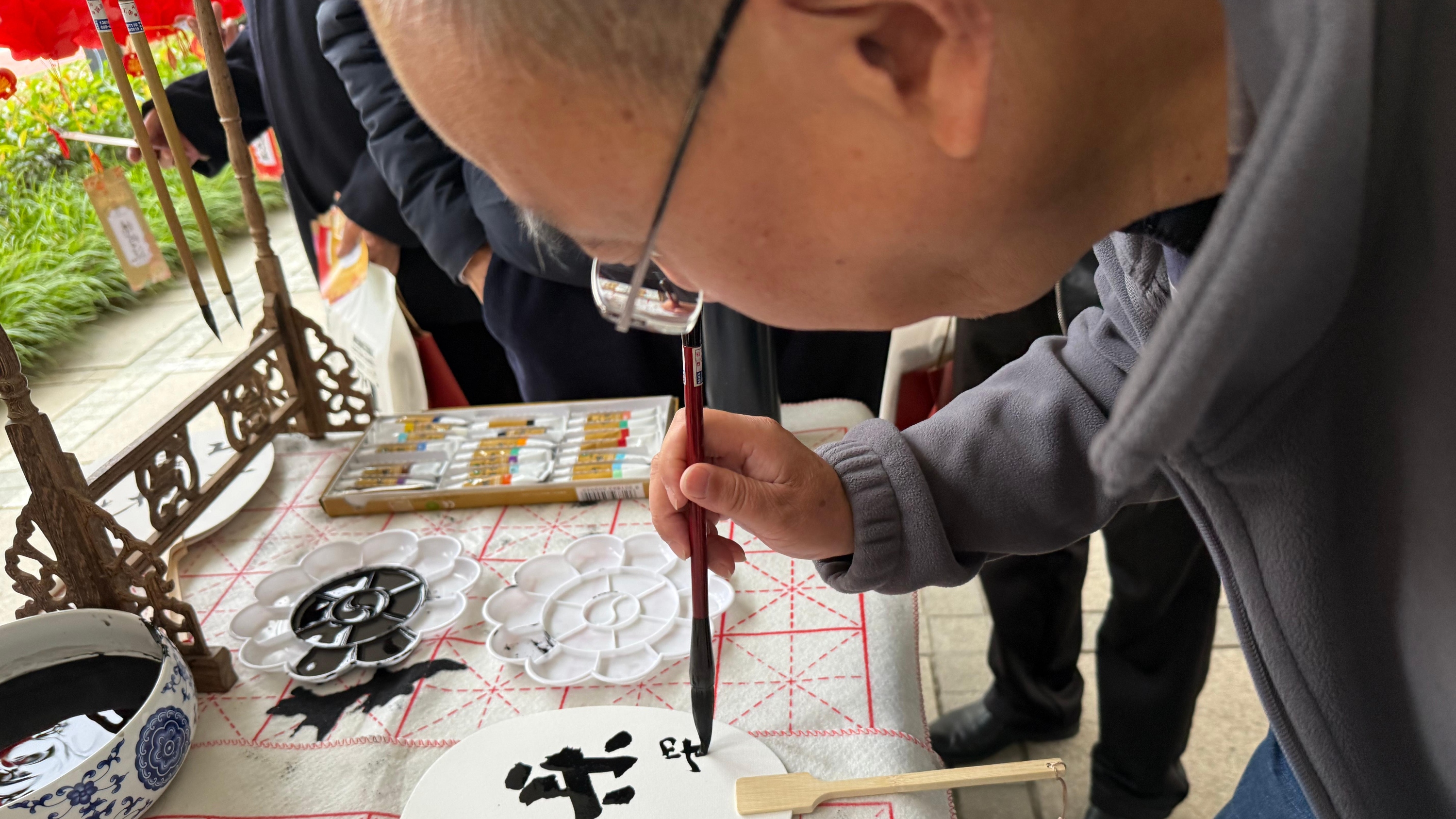 温江区老科协科普展活动走进校园