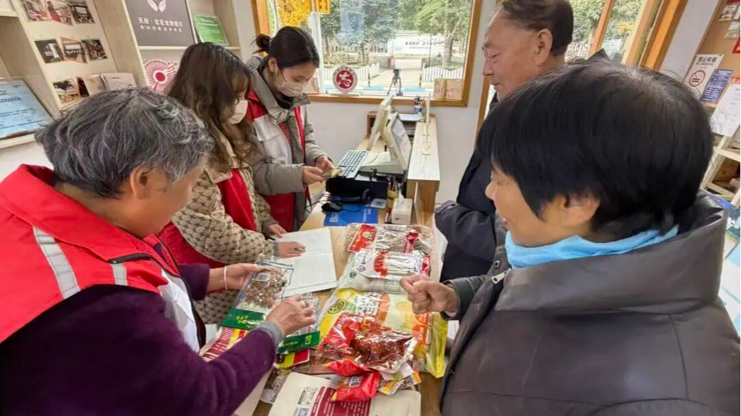 存取城市善意！温江这家“食物银行”好暖心～