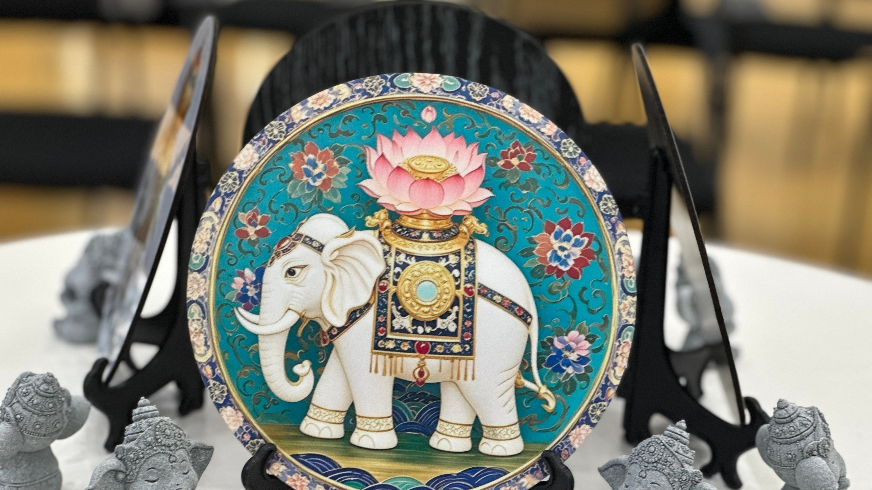 色彩对话，“域见”温江！感受跨界艺术的魅力→