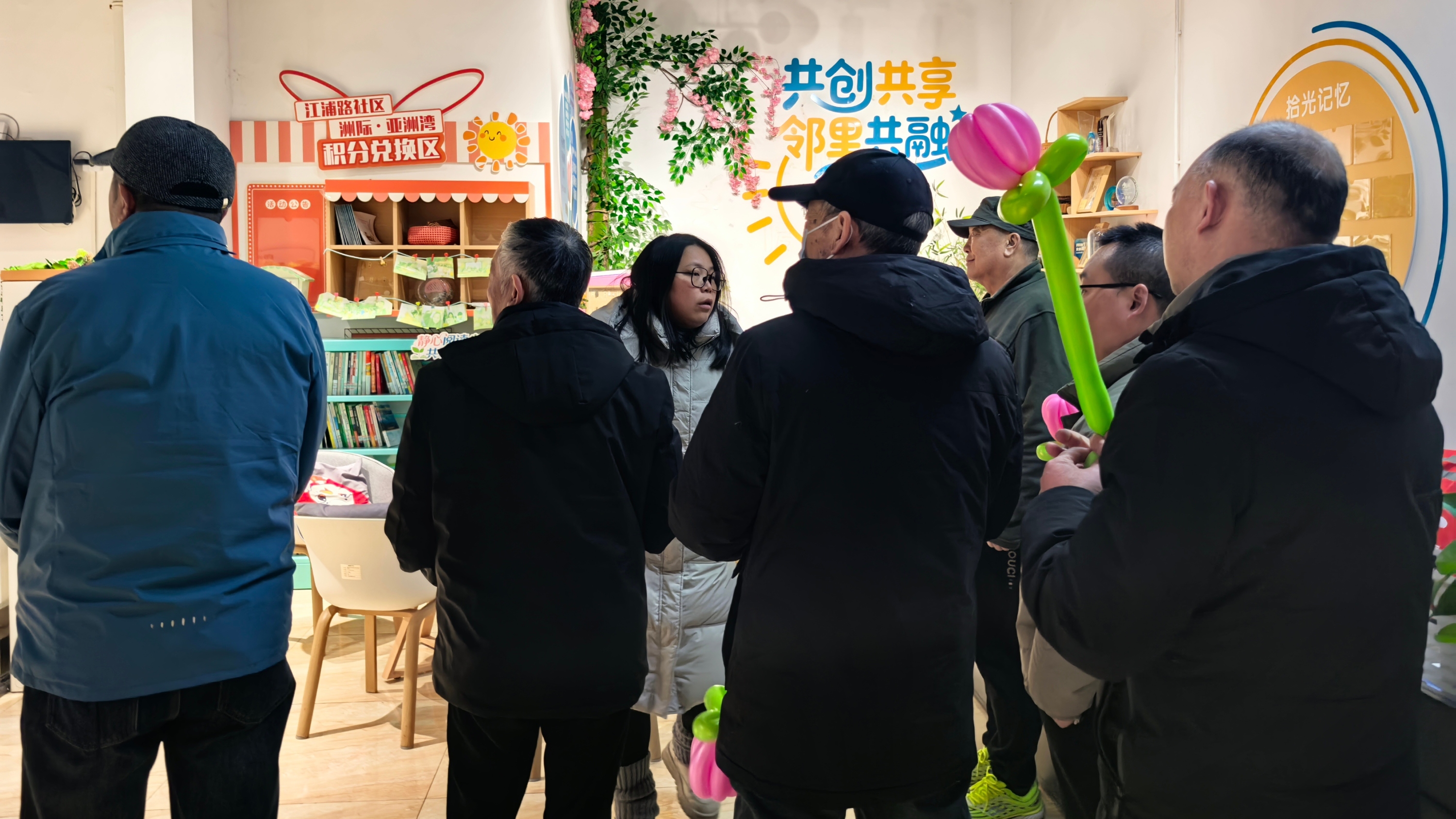 空间改造+功能拓展，江浦路社区这一公共空间焕新