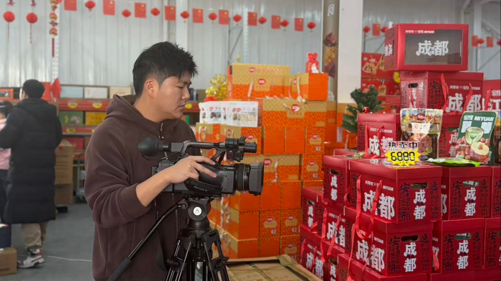 新春走基层·坚守里的年味｜用镜头记录温江的年味与变迁