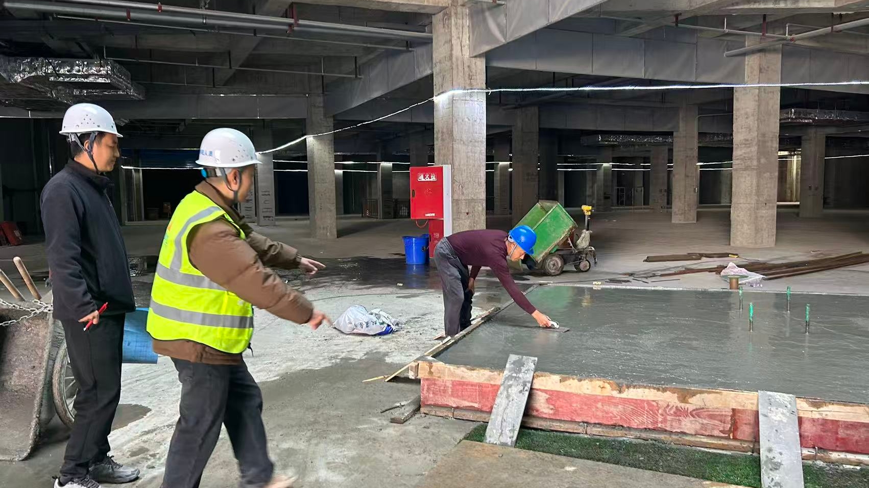 4个工作日搞定！鼎悦荟购物中心如期装修施工