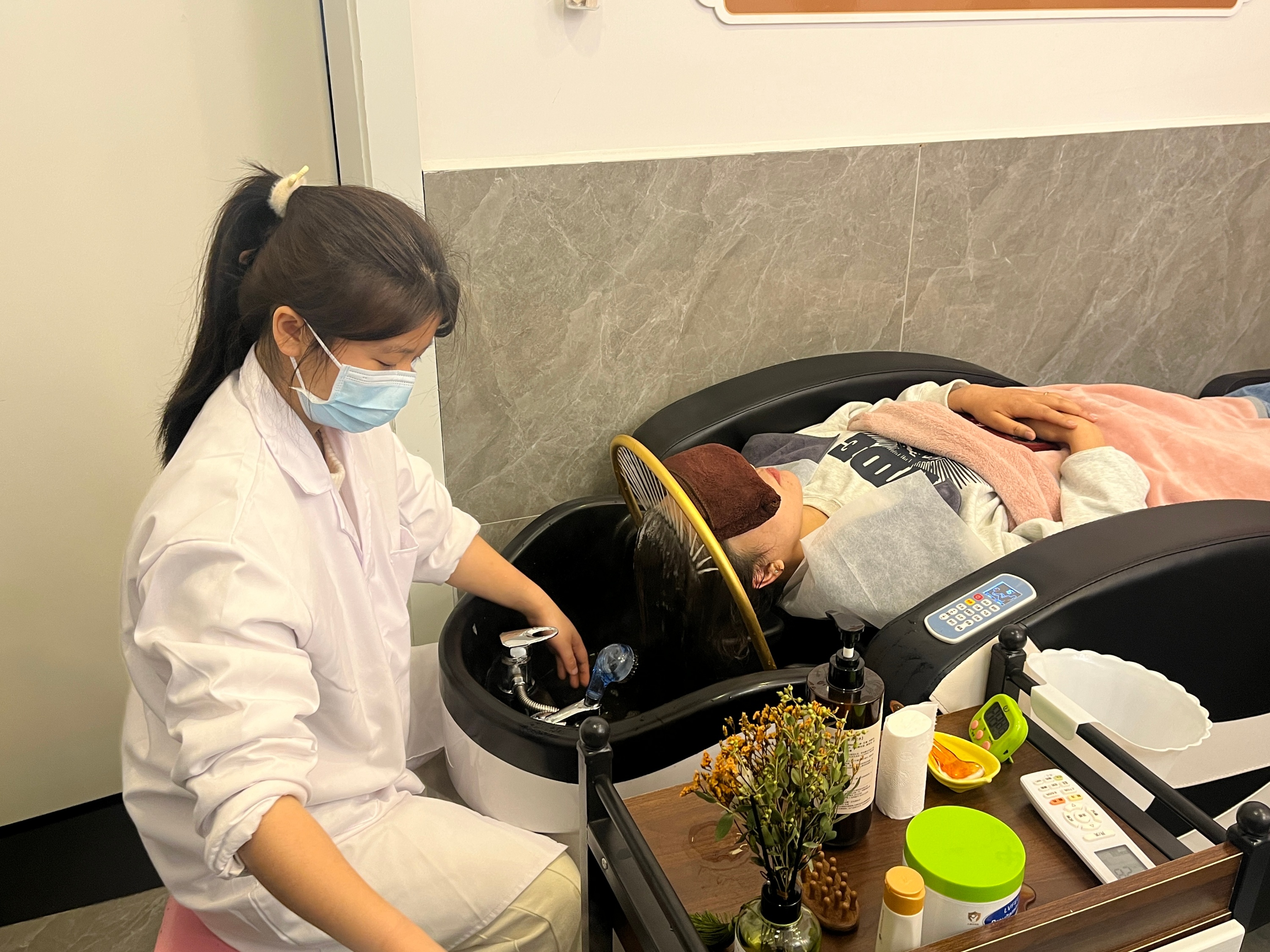 专治各种“睡不着”！温江区妇幼保健院推出中医头疗项目